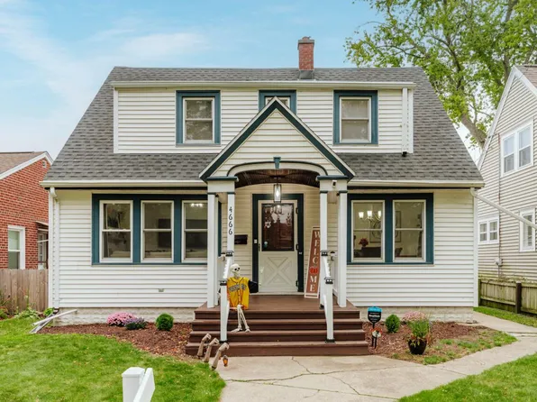 4666 North Ironwood LANE, Glendale, WI 53209