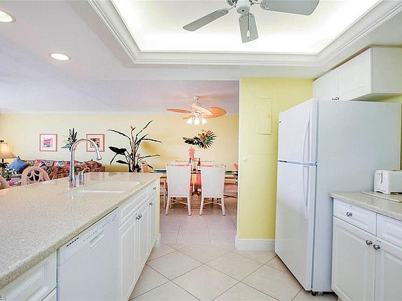 5th image of 1401 Middle Gulf Dr Unit P402