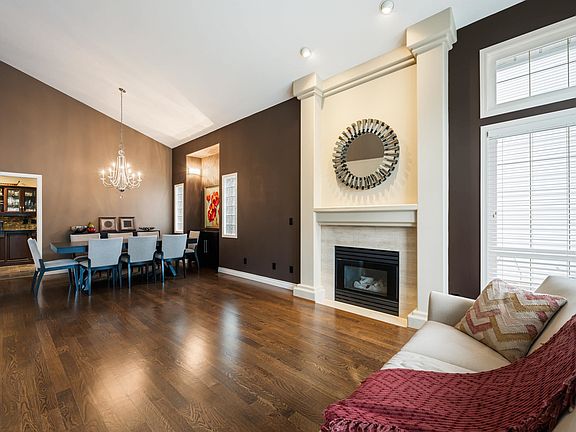 4th image of 20855 Yeomans Cres