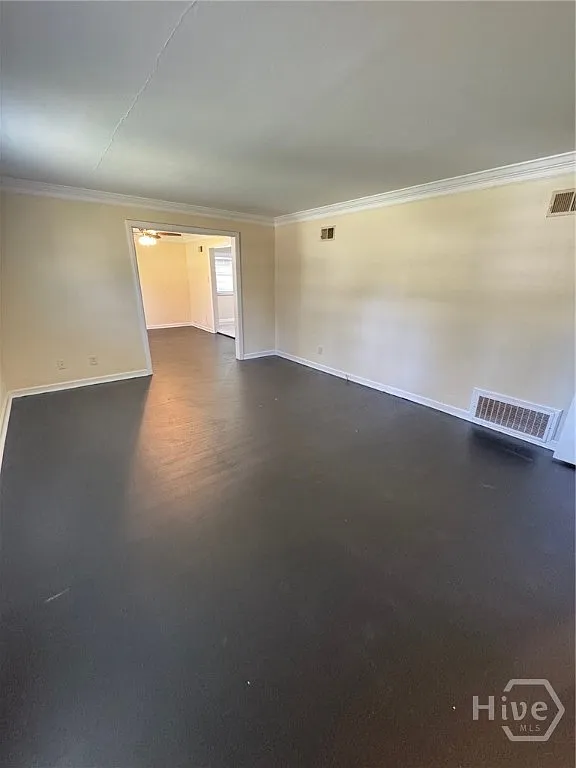 3 bed, 2.0 bath, 1673 sqft, $1,850 — Photo 4