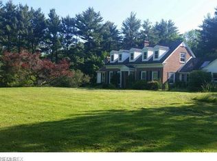 1075 Ghent Rd, Akron, OH 44333