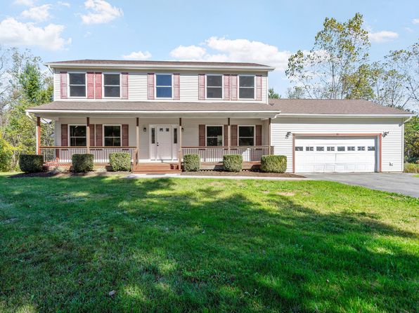 30 Dick Lynch Rd