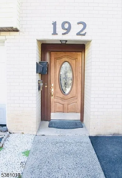 2 bed, 2.0 bath, $2,200 — Photo 4