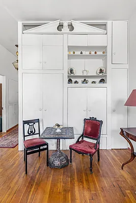 Sold by Compass | media 3