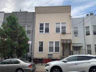 922 40th St, Brooklyn, NY, 11219