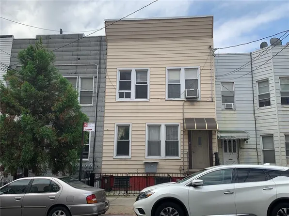 922 40th St, Brooklyn, NY 11219