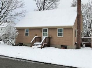 111 Frederick St, Warwick, RI 02888