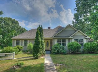 77 Bmw Dr, Griswold, CT 06351