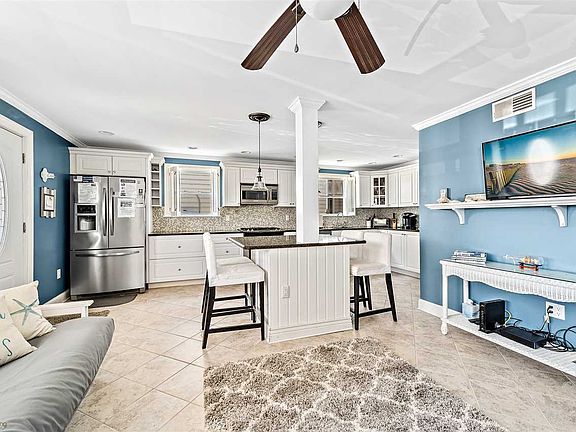 4th image of 3710 Central Avenue #1st floor