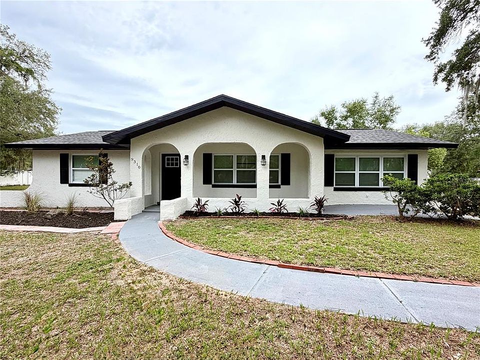 1st image of 9310 SE 164th Pl