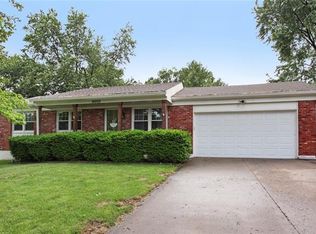 16905 E Cogan Rd, Independence, MO 64055