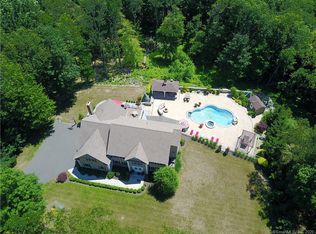 2B Fawn Crest Dr, New Fairfield, CT 06812