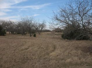 22025 Raintree Ct, Whitney, TX 76692