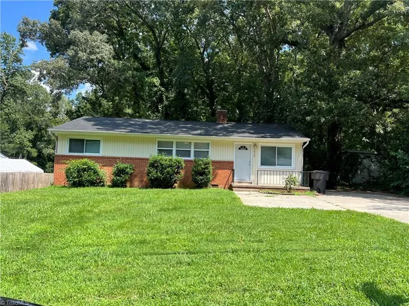 1428 Futrelle Dr, High Point, NC 27262