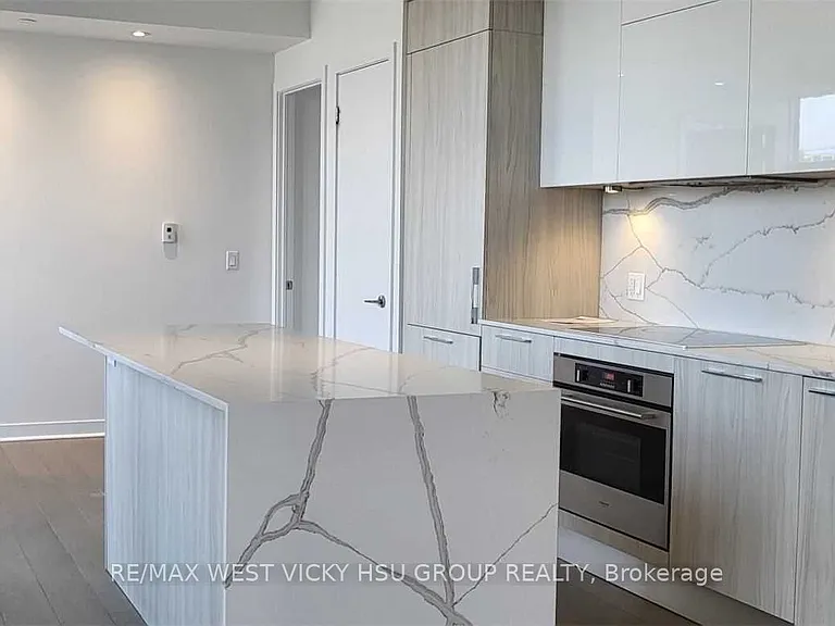 501 Adelaide St W #1011 — Photo 6