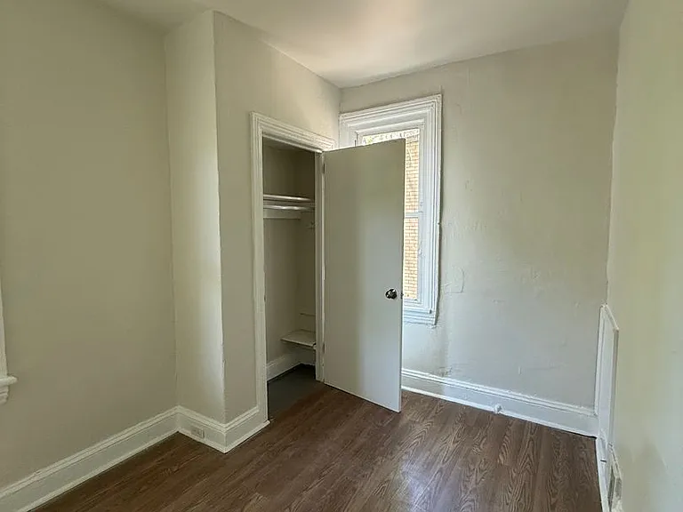 319 Rutherford Ave — Photo 18
