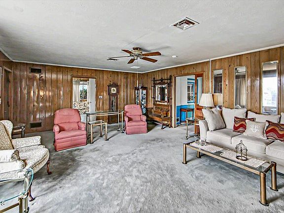 5th image of 554 ROMA Avenue