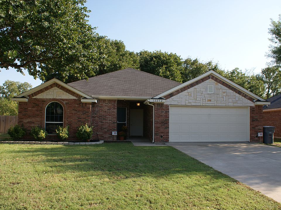 Great curb appeal