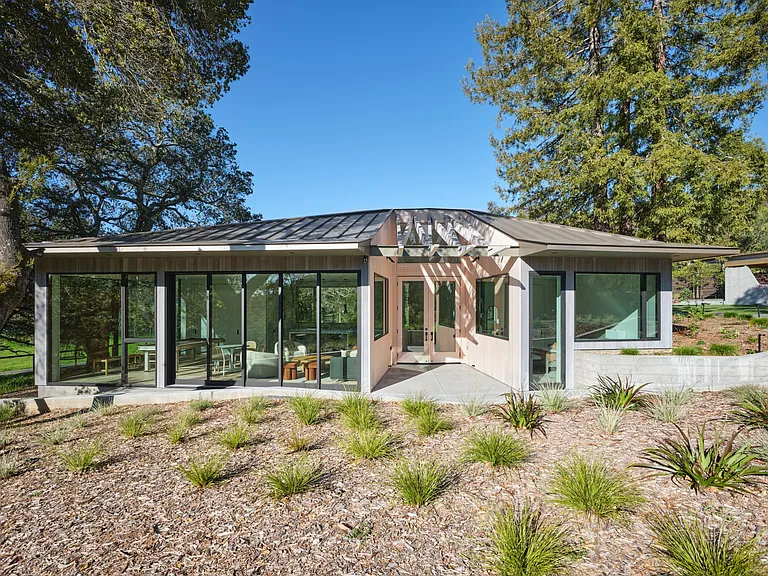Cory Ln — Photo 24