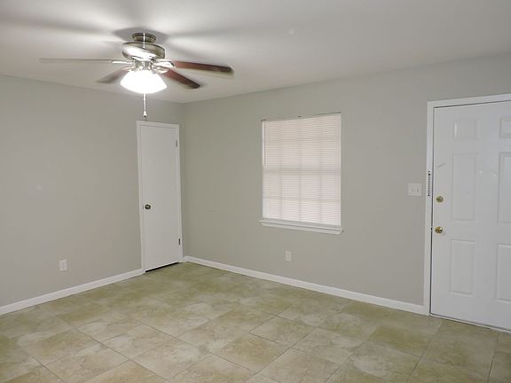 4th image of 5094 Yacht Harbour Cir