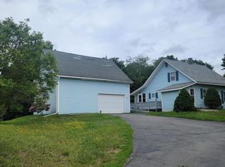 381 Kelley Rd, Glenburn, ME 04401