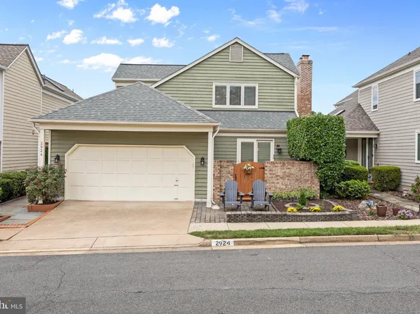 2924 Oakbury Ct, Oakton, VA 22124