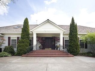 1600 Country Cmns, Lake Oswego, OR 97034