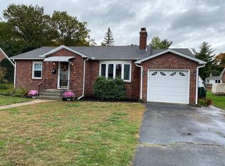 24 Otis St, Chicopee, MA 01020