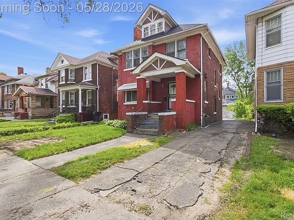 2nd image of 4087 Vicksburg St