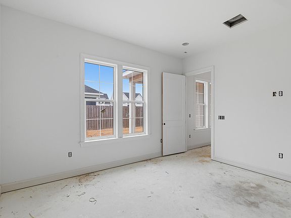 4th image of 99 Green Heron St Lot 61