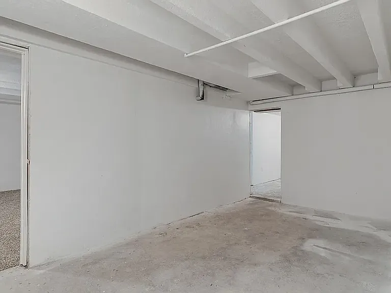 812 SW 11th St #3 — Photo 13