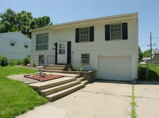 904 N Choctaw Ave, Independence, MO 64056