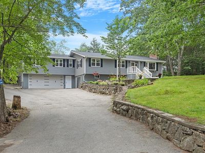 6 CHASE ISLAND Road, Atkinson, NH, 03811