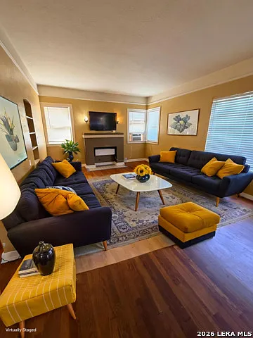 1 bed, 1.0 bath, 4110 sqft, $995 — Photo 3