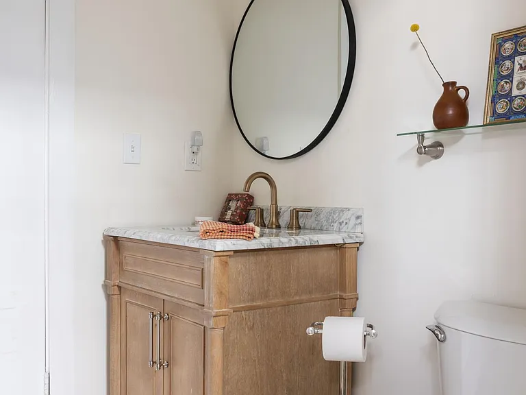 1406 Magazine St #B — Photo 12