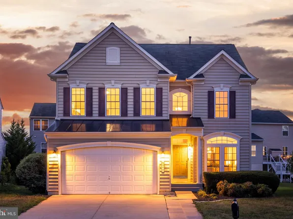 9343 Birch Cliff Dr, Fredericksburg, VA 22407