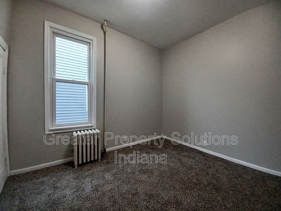 5th image of 1719 Sheridan Avelower