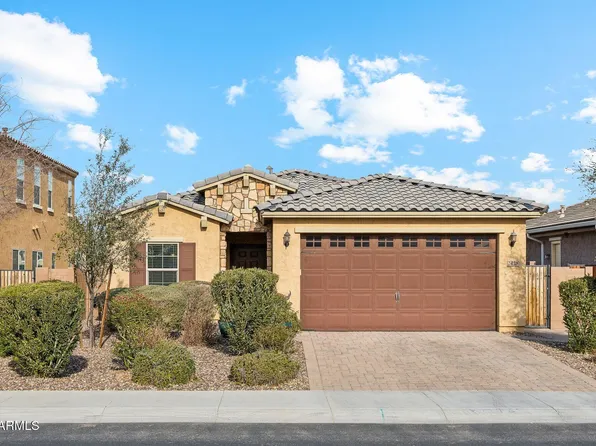 2428 E RUNAWAY BAY Place, Gilbert, AZ 85298