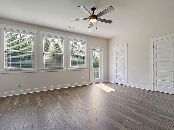 Sandpiper Living Room