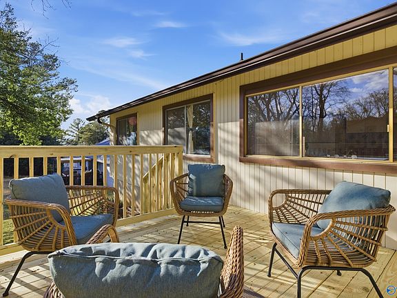 4th image of 5012 Rickwood Ct NW