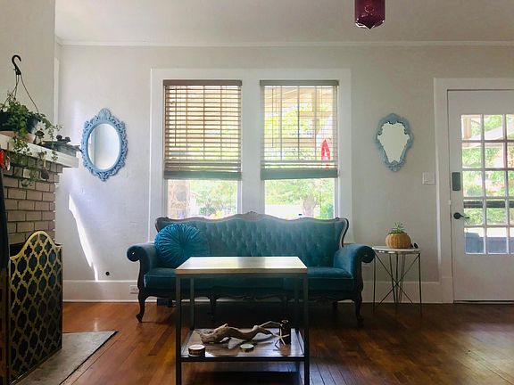2nd image of 804 N 17th Ave