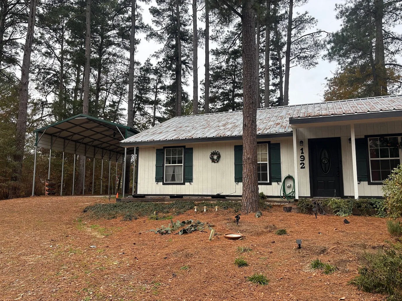 3 bed, 1280 sqft, $1,800 — Photo 3