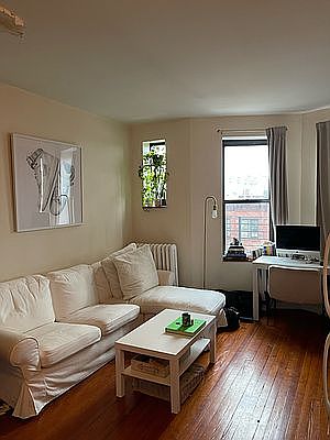 1st image of 403 6th Ave APT 14
