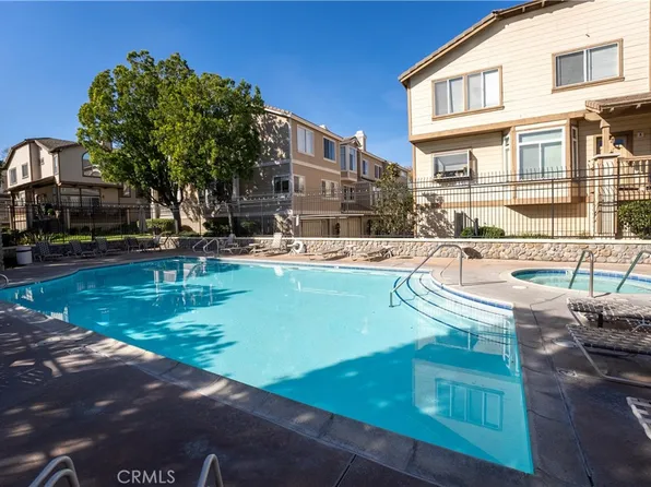 581 N Pageant Dr Unit B, Orange, CA 92869