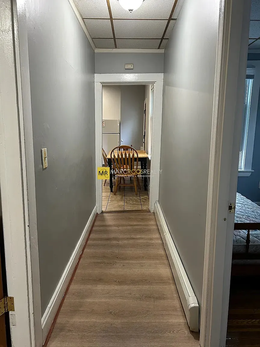 4 bed, $3,600 — Photo 3