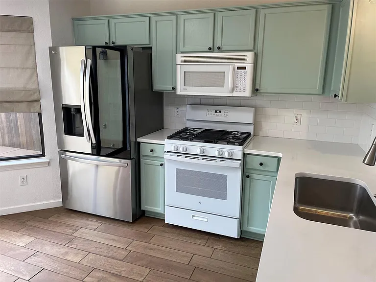 11901 Swearingen Dr #115 — Photo 7