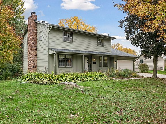 4th image of 2060 Kelly Dr