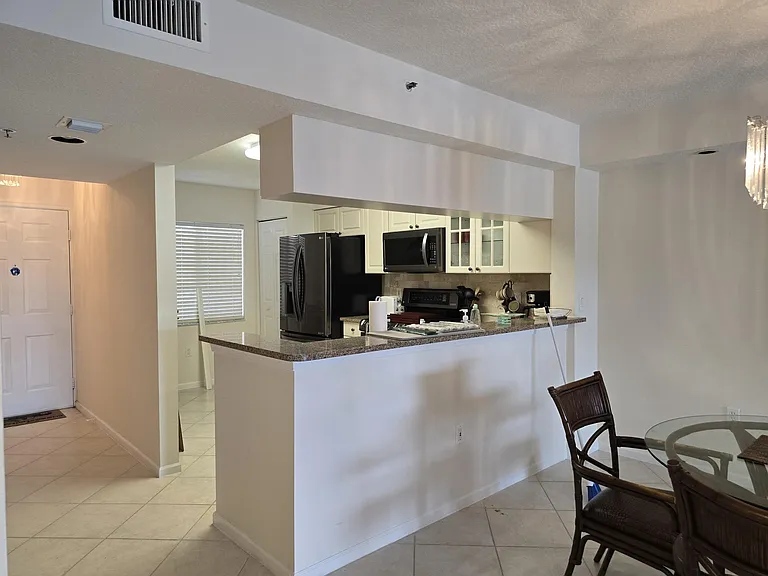 12547 Imperial Isle Dr #304 — Photo 5