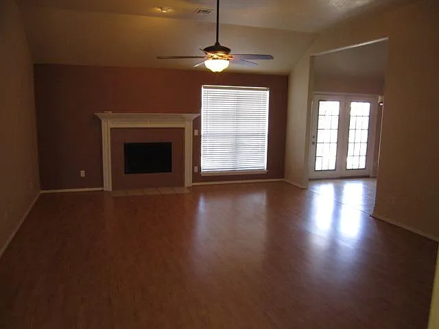 3 bed, 1666 sqft, $1,750 — Photo 3