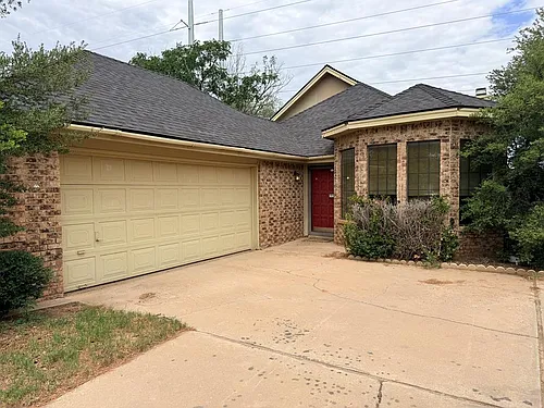 5310 Green Tree Blvd Photo 1